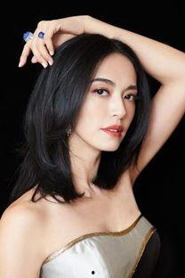 女明星仰头拍,女明星演绎绝美风情