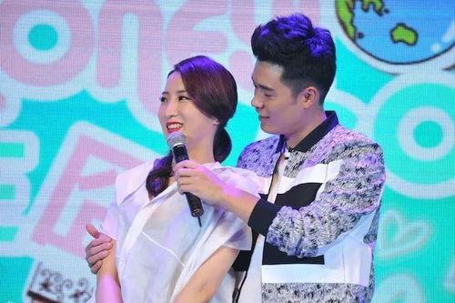 吃瓜娱乐圈情感小说,娱乐圈的甜蜜与苦涩